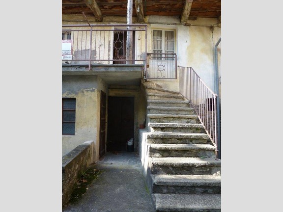 Trilocale in Vendita a Varzo, 28'000€, 55 m²