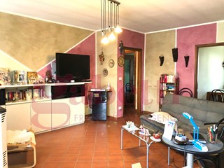 Casa Indipendente in Vendita a Sommariva Perno, 145'000€, 175 m²