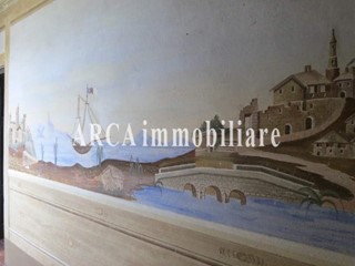 Appartamento in Vendita a Camaiore, zona Monteggiori, 400'000&euro;, 300 m²