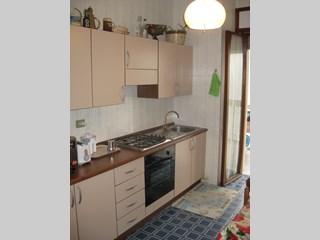 Trilocale in Affitto a Cagliari, zona Bonaria, 900€, 95 m², arredato, con Box