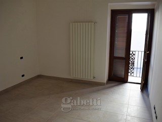 Casa Indipendente in Vendita a Santa Croce di Magliano, 175'000€, 255 m²