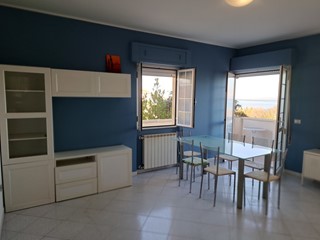 Quadrilocale in Vendita a Fossacesia, zona Fossacesia Marina, 109'000€, 90 m², arredato