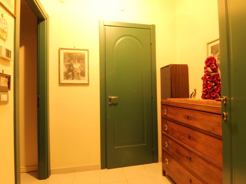 Bilocale in Vendita a Siracusa, zona Viale Tunisi, 125'000&euro;, 67 m²