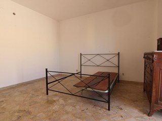 Appartamento in Vendita a Siracusa, zona via Padova, 120'000&euro;, 160 m²