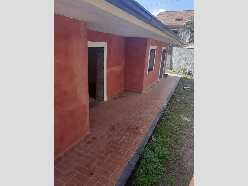 Villa in Vendita a Mascalucia, zona Contrada Soccorso, 245'000€, 100 m²