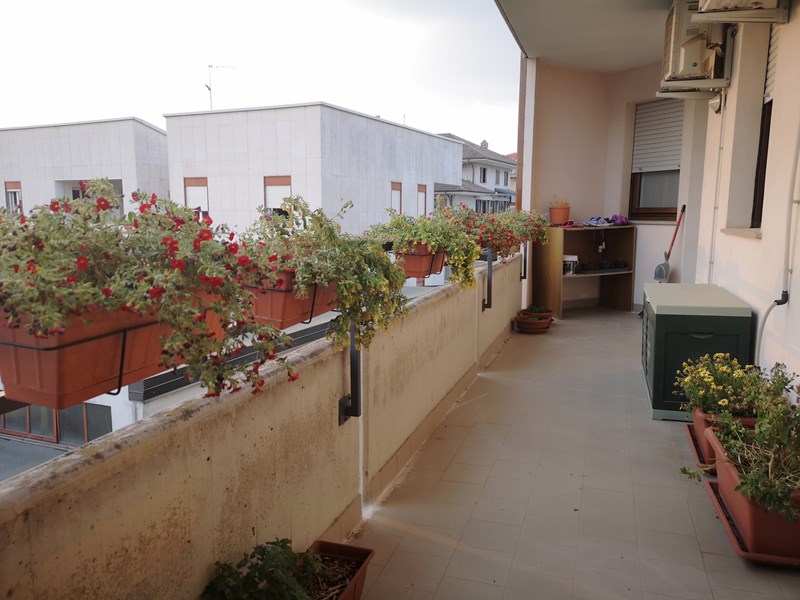 Trilocale in Vendita a Busto Arsizio, zona Madonna Regina, 220'000€, 110 m²