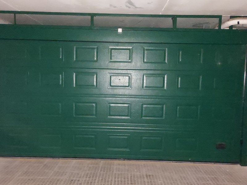 Box in Affitto a Roma, zona Eur Torrino, 300€, 30 m²