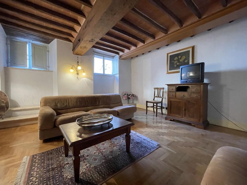 Appartamento in Vendita a Siena, 740'000€, 180 m², arredato
