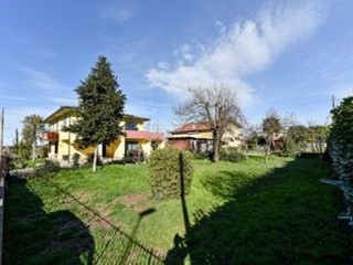 Casa Indipendente in Vendita a Bagnoli di Sopra, 149'000€, 285 m²