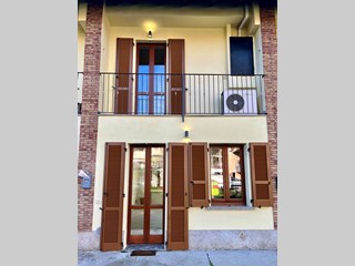 Trilocale in Vendita a Turate, zona via per la massina 8/E, 109'000€, 61 m²