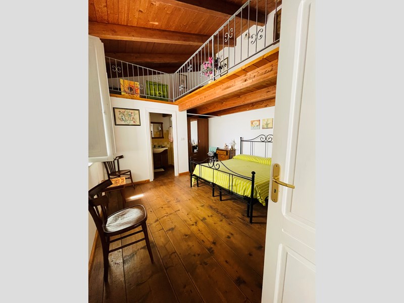 Casa Indipendente in Vendita a Mores, 68'000€, arredato