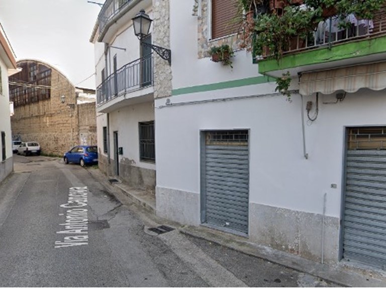 Box in Vendita a Battipaglia, zona Belvedere, 20'000€, 20 m²