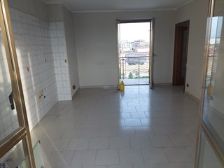 Bilocale in Vendita a Casalnuovo di Napoli, zona Viale Dei Ligustri, 110'000€, 55 m²