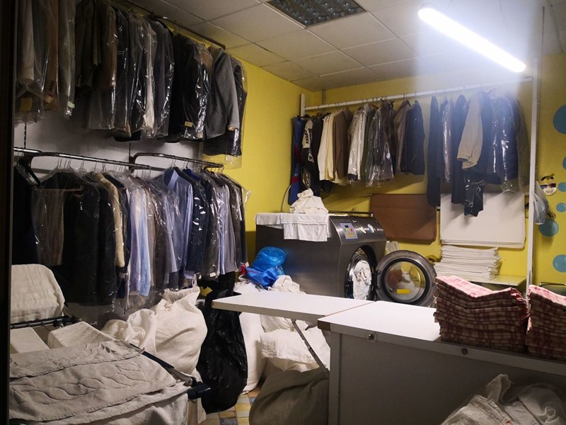 Immobile commerciale in Vendita a Serra Riccò, zona Pedemonte, 75'000€, 68 m²