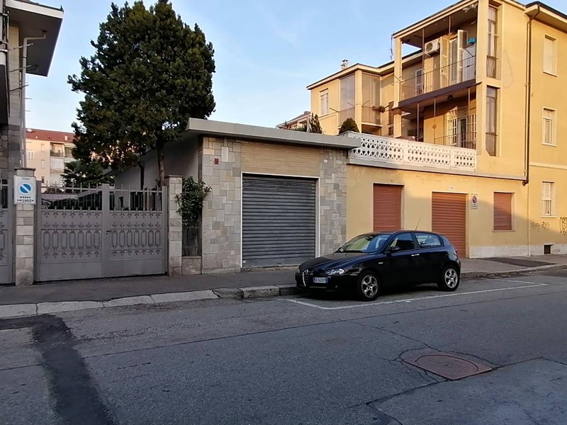 Ufficio in Affitto a Torino, zona Mirafiori sud, 400€, 35 m²