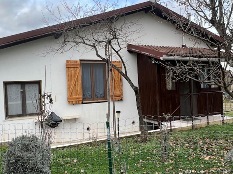 Casa Indipendente in Vendita a Spigno Monferrato, 109'000€, 71 m², con Box