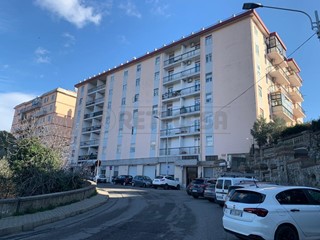 Appartamento in Vendita a Catanzaro, 163'000&euro;, 180 m²