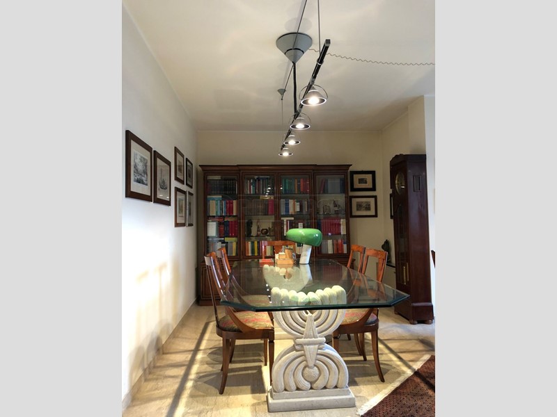 Ufficio in Affitto a Bassano del Grappa, 850€, 120 m², arredato