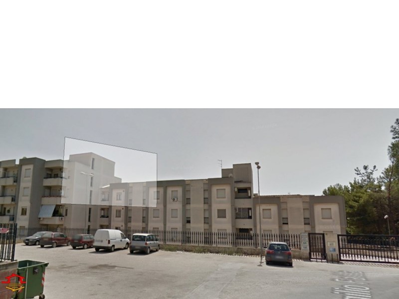 Ufficio in Affitto a Vittoria, zona Complesso Girasole, 1 m²