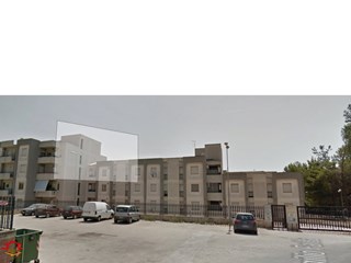 Ufficio in Affitto a Vittoria, zona Complesso Girasole, 1 m²