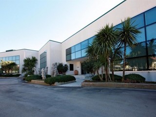 Capannone in Affitto a Carrara, 1'800€, 250 m²