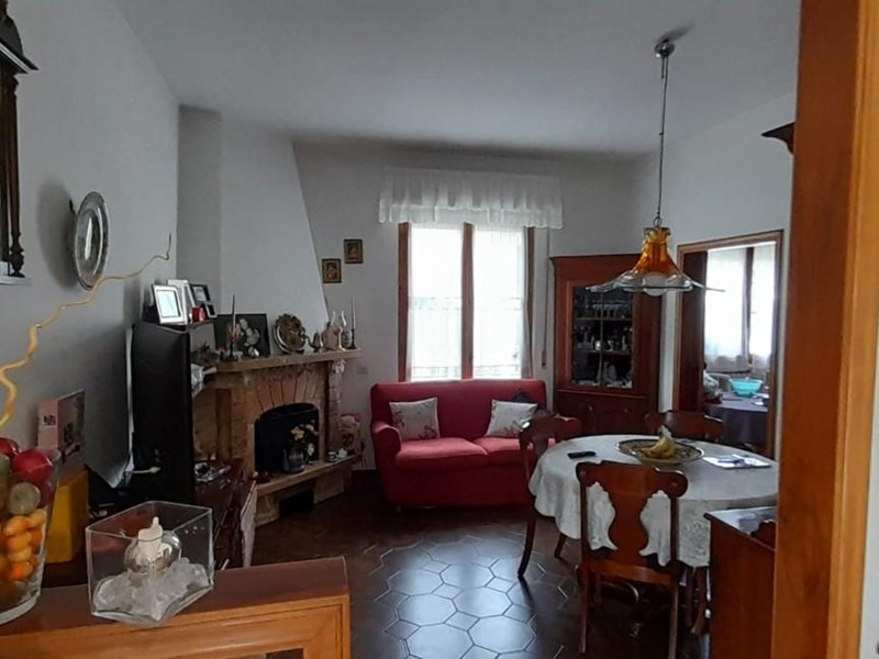 Appartamento in Vendita a Cecina, zona Cecina Marina, 338'000€, 136 m², arredato