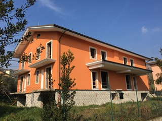 Casa Semi Indipendente in Vendita a Anagni, 89'000€, 191 m², con Box