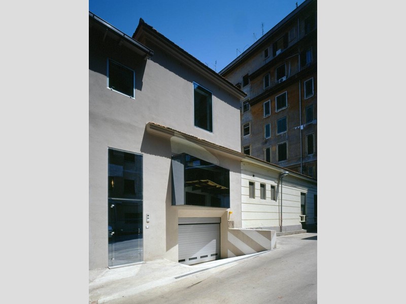 Villa in Vendita a Roma, zona S.Giovanni, 560'000€, 155 m²