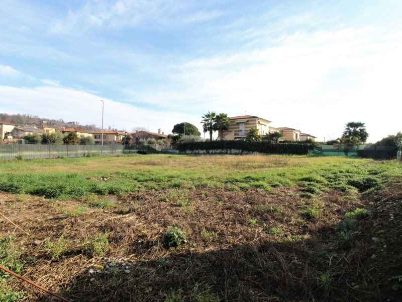 Terreno edificabile in Vendita a Erbusco, 300'000€, 1254 m²