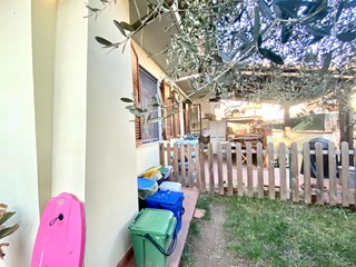 Villetta a schiera in Vendita a Massa, zona Quercioli, 329'000€, 150 m²