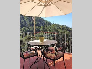 Casa Semi Indipendente in Vendita a Massa, zona Pariana, 330'000€, 120 m², arredato