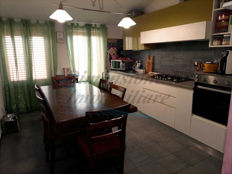 Appartamento in Vendita a Rosignano Marittimo, zona Vada, 230'000€, 85 m²