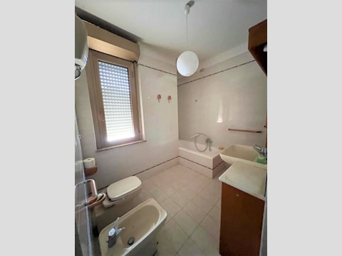 Quadrilocale in Vendita a Narni, 209'000&euro;, 150 m²