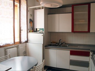 Appartamento in Vendita a Medicina, zona CENTRO STORICO, 225'000€, 140 m²