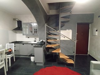 Quadrilocale in Vendita a Savona, 110'000€, 85 m²