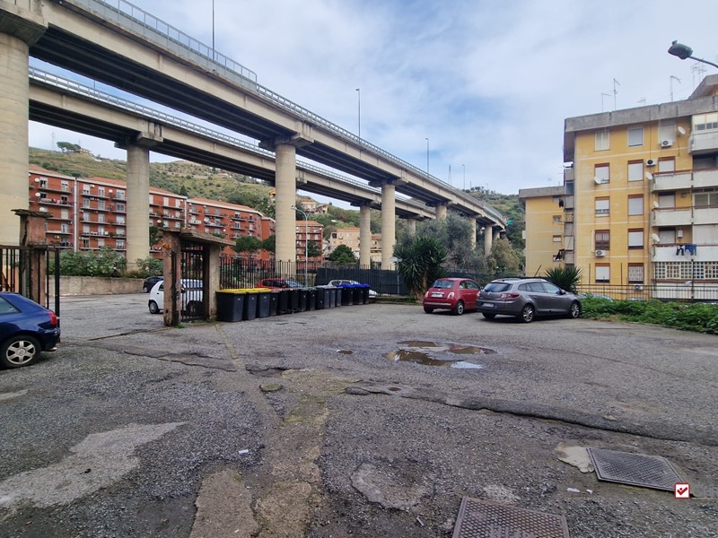 Bilocale in Vendita a Messina, 36'000€, 60 m²