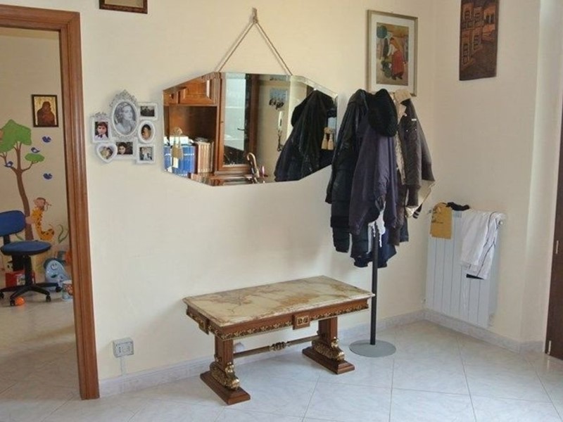 Casa Indipendente in Vendita a Luni, 349'000€, 230 m²