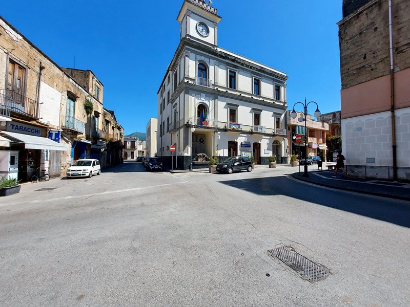 Appartamento in Vendita a Cicciano, zona Centrale, 98'000€