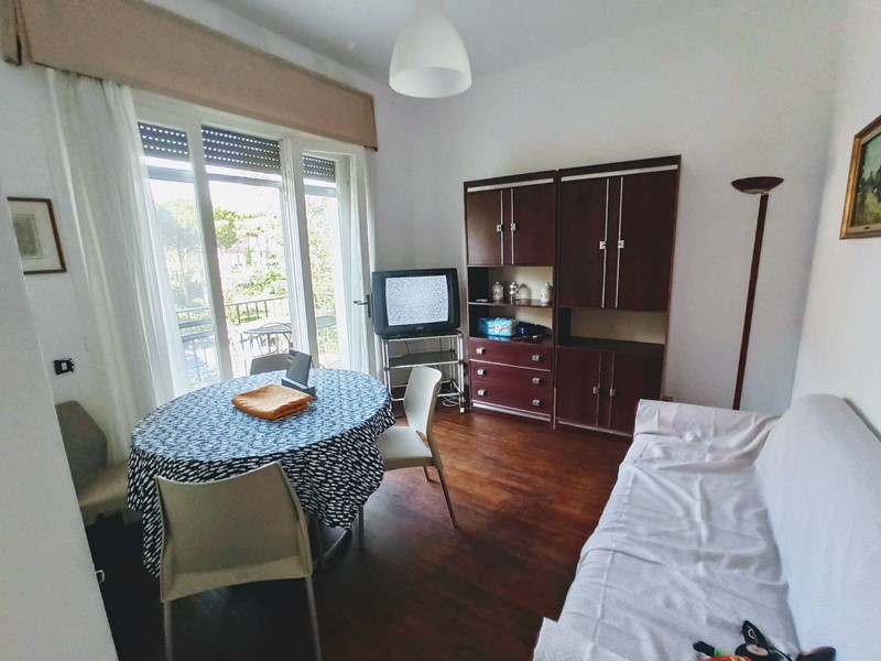 Appartamento in Affitto a Pisa, zona Tirrenia, 1'000€, 80 m², arredato