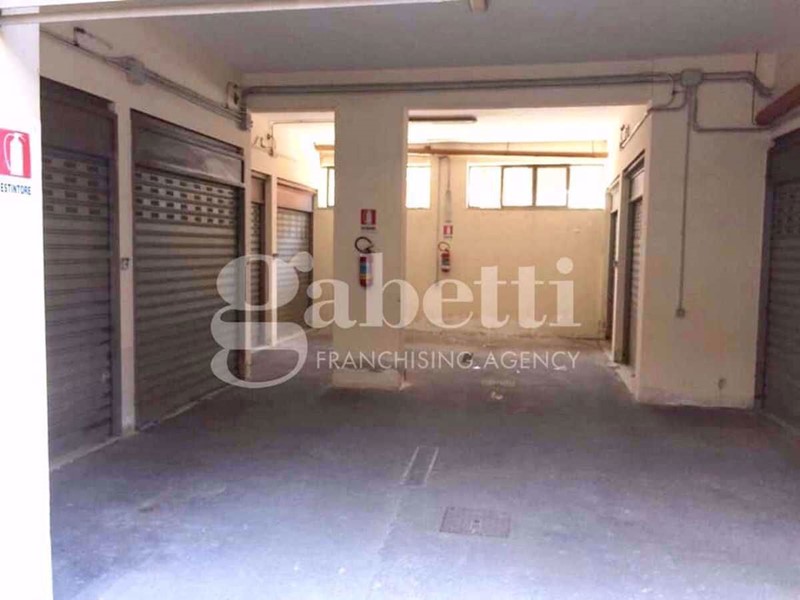 Box in Vendita a Arzano, 22'000€, 17 m²